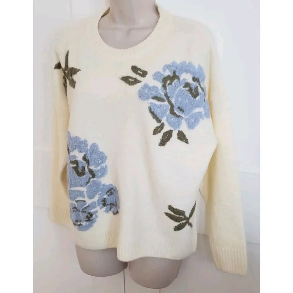 NWT TED BAKER LONDON JACKYARD FLOWER CREWNECK SWEATER SOFT MARSHMALLOWS MEDIUM - Picture 3 of 8